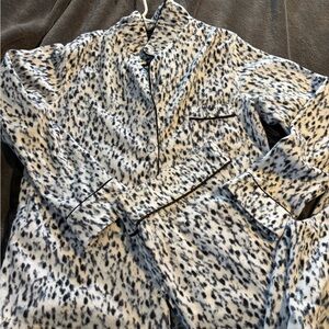 Women’s Vera Wang SZ XL 
Like New